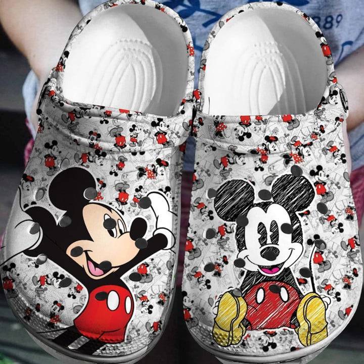 Painting Mickey Mouse Crocs 3D Clog Shoes