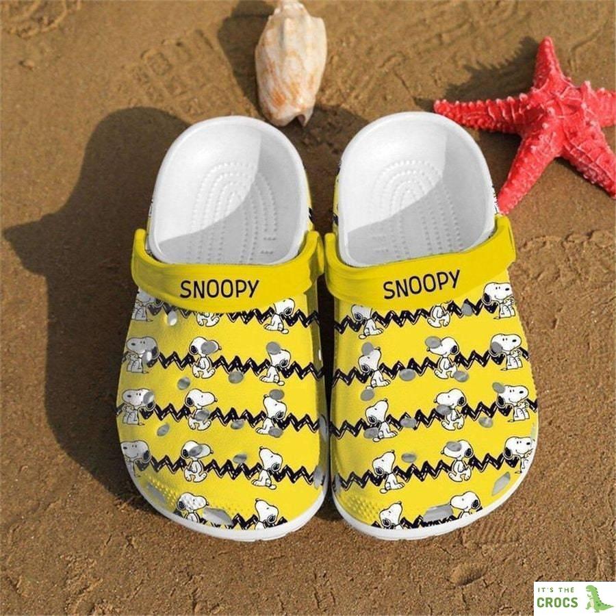 Personalized Snoopy Yellow Pattern Cartoon Clogs, Crocs Crocband Clogs Comfy Footwear Shoes