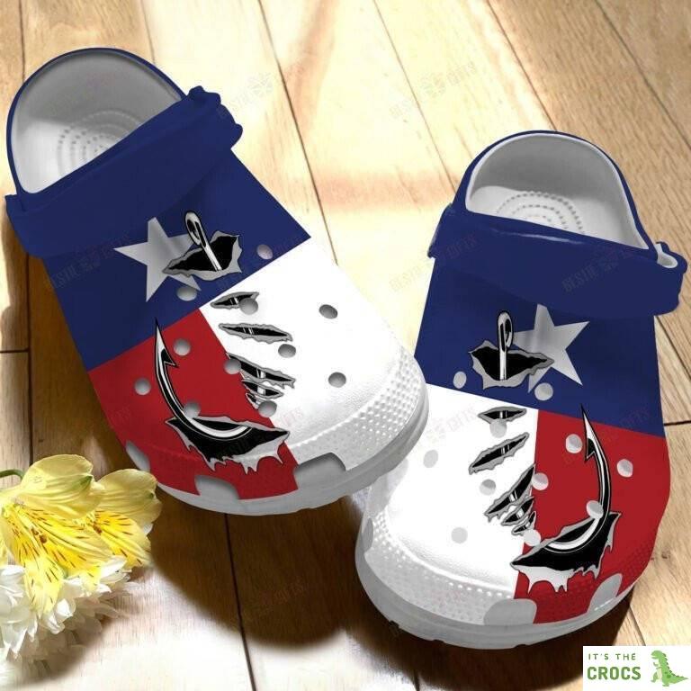 Texas Hook Fishing Shoes Crocs Clogs Gifts For Men Grandpa Father Day – Texas Houston Flag Camping Fishing Croc Shoes – Tx – Fishing66